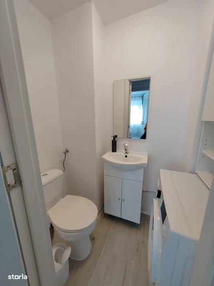Inchiriez apartament cu trei camere complet renovat langa Iulius Mall - 2