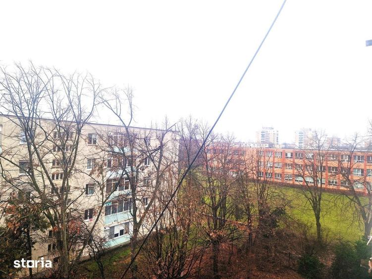 EXCLUSIV- Cafrom Imobiliare - VEST - Apartament 3 Camere de Vanzare - 5