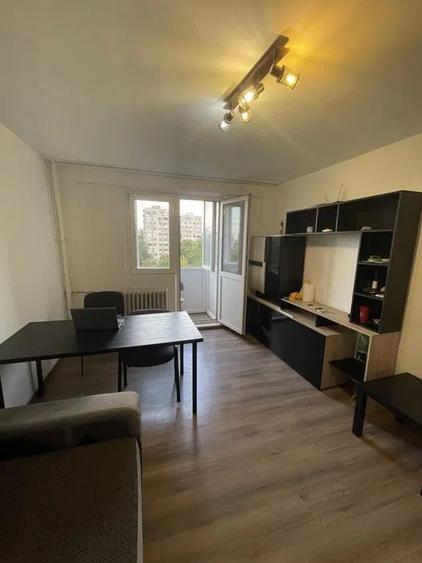 Apartament cu 2 camere decomandat în Lujerului