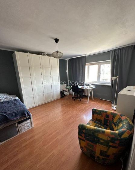 Apartament 3 camere metrou Timpuri Noi Decomandat