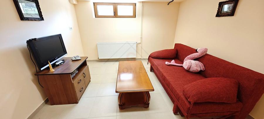 Casa mare. Posibil si clinica, camin batrani, invatamant, sediu firma. - 38