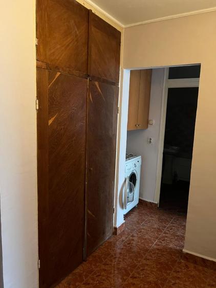 Apartament 2 camere decomandat, et 3/4 incadrat, incalzire pe gaze - 2