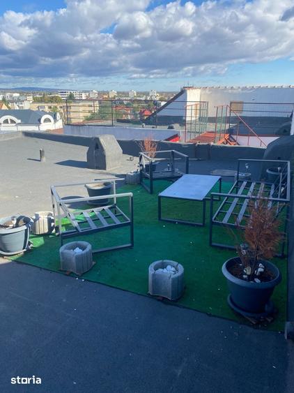 Apartament cu 4 camere decomandat în Unirii Centru
