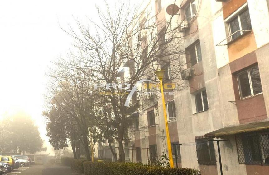 Garsoniera renovata integral, mobilata, utilata, Poarta 6 - 10