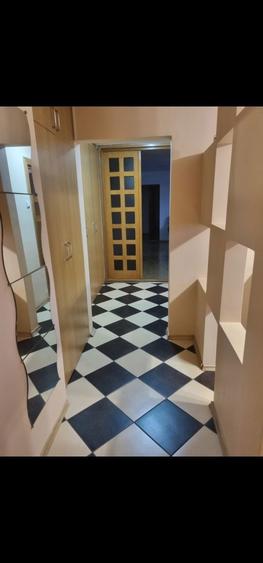 Inchiriez apartament 4 camere - 2