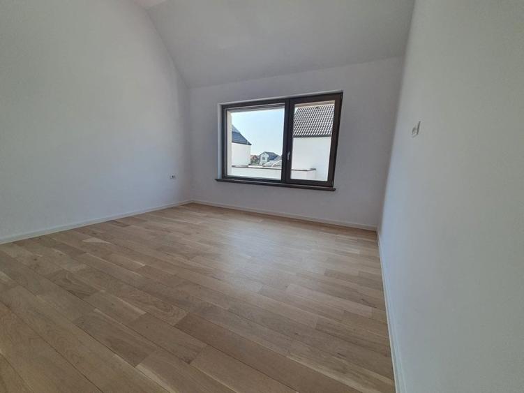 Monarch Soleil  - disponibil acum , finisaje de lux - 8