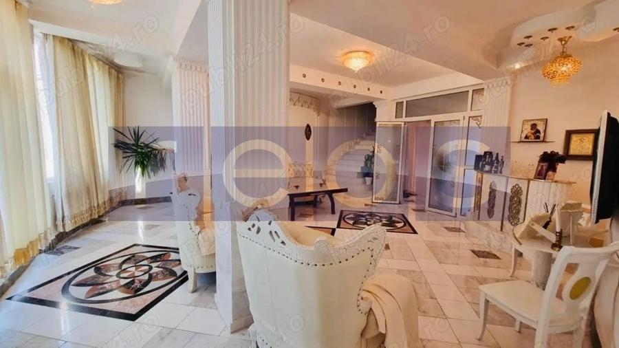 VILA LUX PIPERA 3 APARTAMENTE - 1