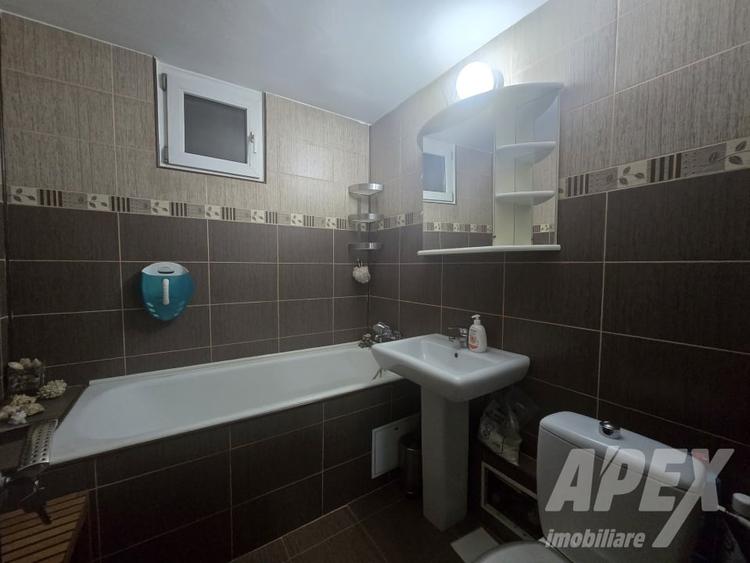 Apartament 3 camere mobilat | Parcare | Rahova - Str. Buzoieni - 12