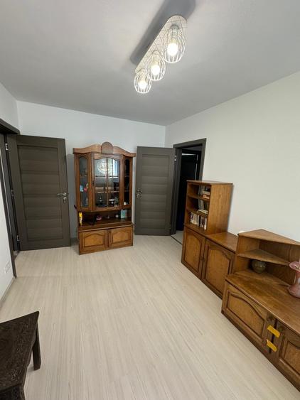 Drumul Taberei - Metrou Favorit, 65 mp, renovat, bloc reabilitat termic. - 7