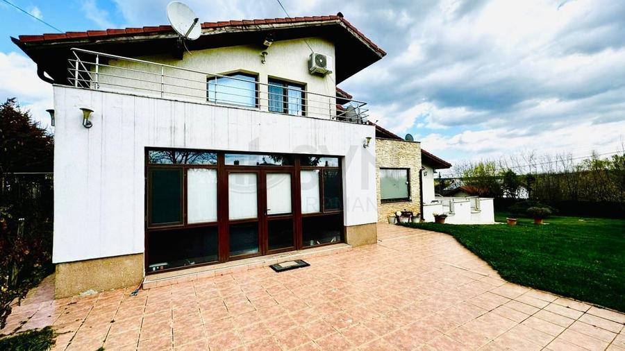 REV2003620 Vila 5 camere langa lac teren 1000 mp - 21