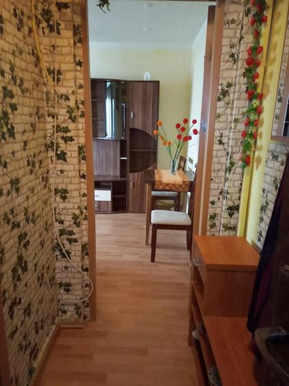 Vand urgent!!! Ap 2 cam Vlaicu Str. Saturn et. 3 - 9