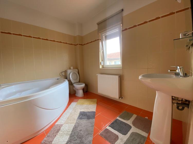 Great villa next to the lake with amazing view - 20