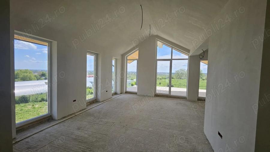 Casa Manastirea DEALU TARGOVISTE cu vedere la oras - 1