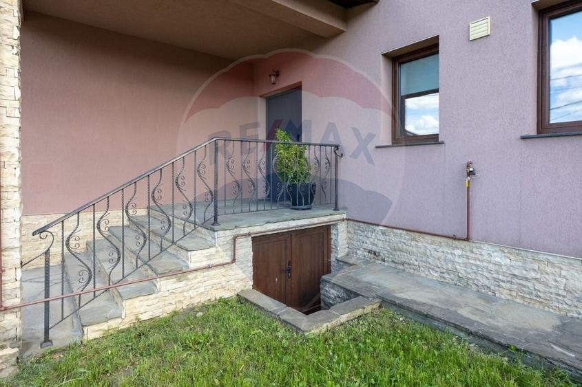Casă  superba complet utilata teren 660mp - 19