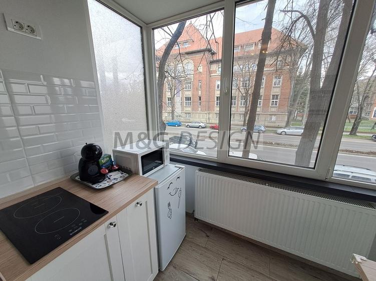 Apart 1 cam Universitate -Complex,   etaj 1 centrala proprie - 14