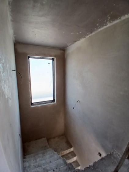 Casa de vanzare platou Prundu, Targ - 2