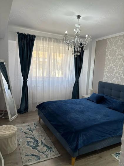 Apartament 2 camere, decomandat, ultracentral - 2