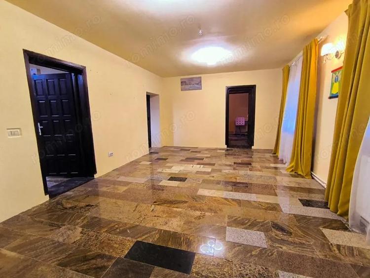 Case Parvu Ro?u - Coste?ti la 13 km de Pite?ti - 17