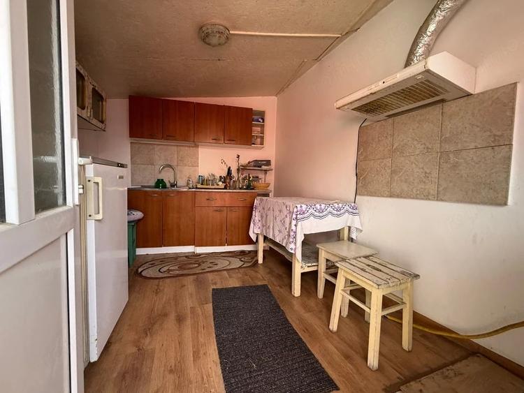 Casă cu 4 camere cu Teren 240 Mp în Păcii
