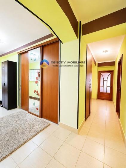 Apartament cu 4 camere decomandat în Dărmănești