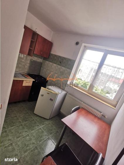 DE INCHIRIAT garsoniera , zona Plopilor Manastur, 18 mp, 195 euro - 3