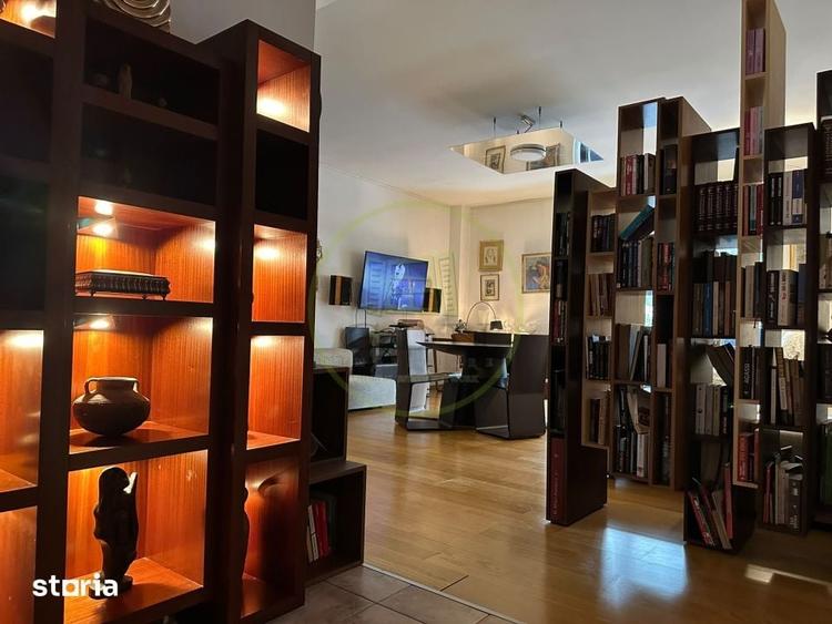 Apartament cu 3 camere, mobilat în Clăbucet