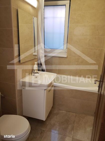 Apartament cu 3 camere decomandat în Libertății