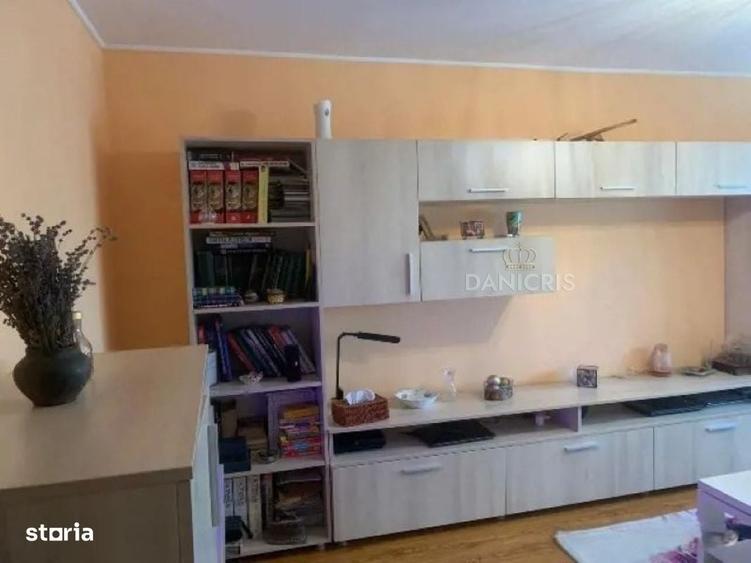 Apartament cu 2 camere decomandat în Anda
