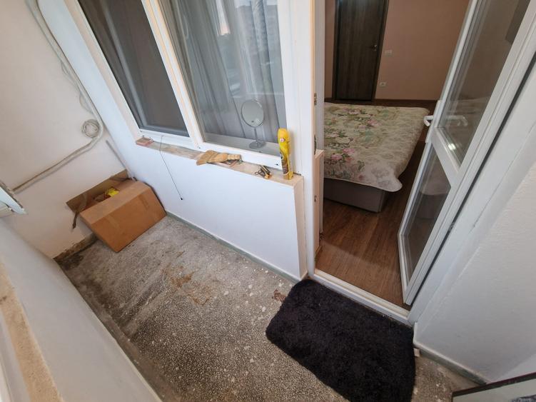 Apartament cu 3 camere semidecomandat în Drumul Taberei