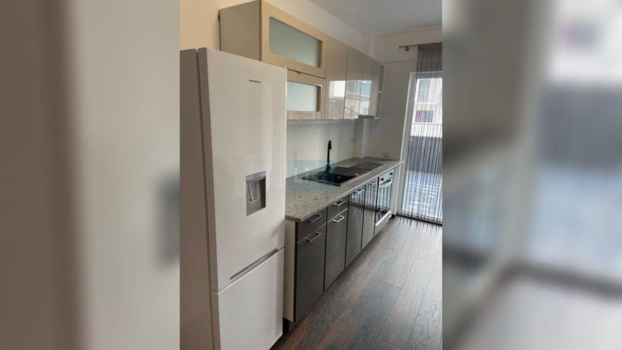 Apartament cu 2 camere semidecomandat, mobilat în Mărăști
