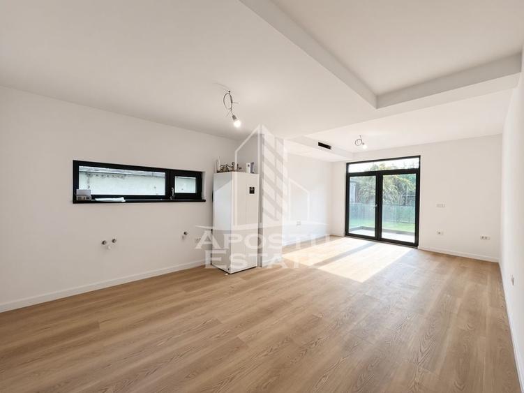 Apartament cu 2 camere decomandat în Bucovina