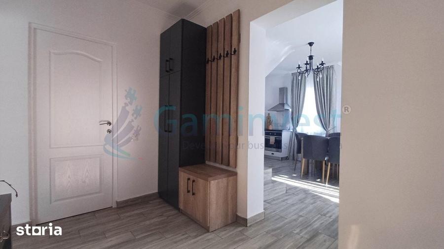Casă cu 4 camere cu Canalizare în Sânmartin