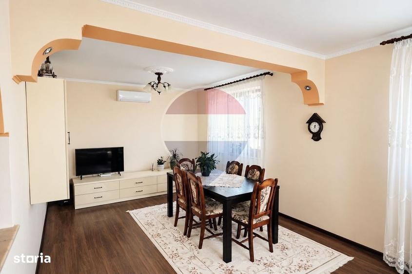 Casă cu 4 camere cu Teren 400 Mp în Central