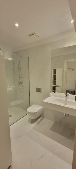 Apartament cu 2 camere semidecomandat, mobilat în Cotroceni