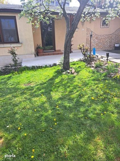Casă cu 4 camere cu Teren 475 Mp în Cantemir