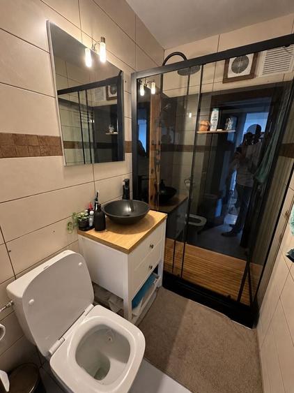Apartament cu 3 camere decomandat în Gara de Nord