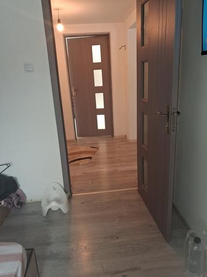 Casă cu 3 camere cu Teren 1500 Mp în Central