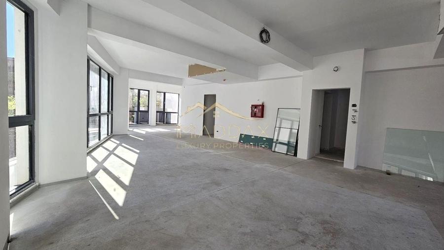 Cladire de birouri de vanzare***877mp***Dorobanti - 21