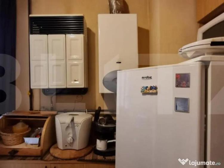 Garsoniera, 27 mp , zona M17 - 5