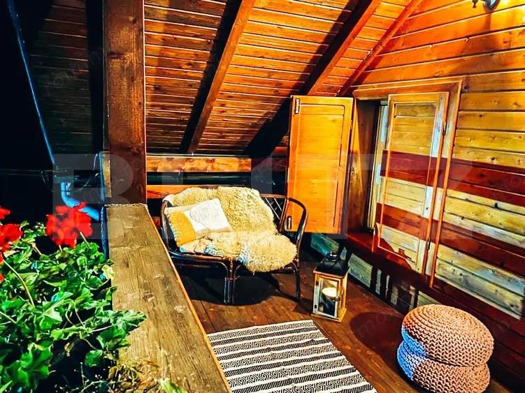 Casa de vacanta cu 4 camere,3300 mp teren,Valisoara - 20