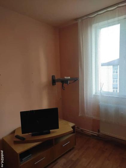 garsoniera etj 3 zona Dacia - 4