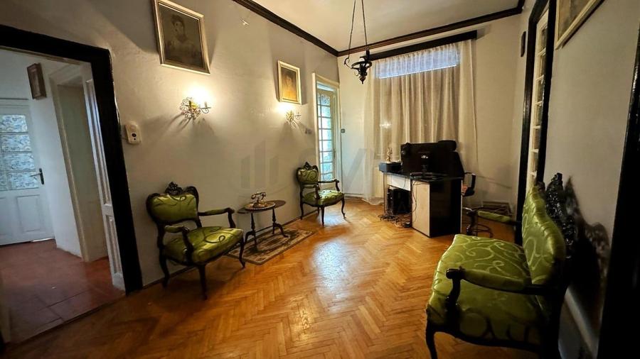 REA1022437 Apartament in Vila l Strada Petru Rares - 2