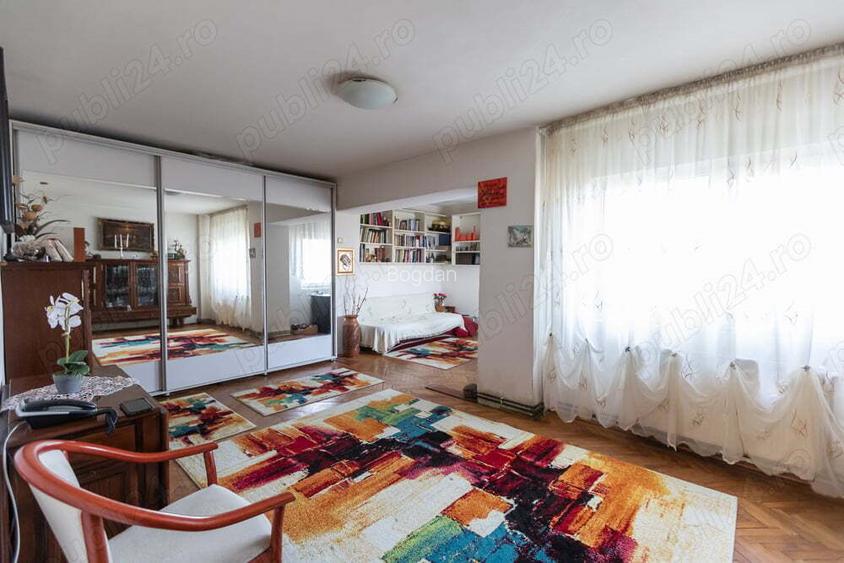 Vand apartamen 4 camere str. Toamnei Brasov Vand apartamen 4 camere str. Toamnei Brasov
