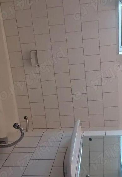 3 camere, decomandat, 3 balcoane, etaj 4/5 Micro 38 - 4