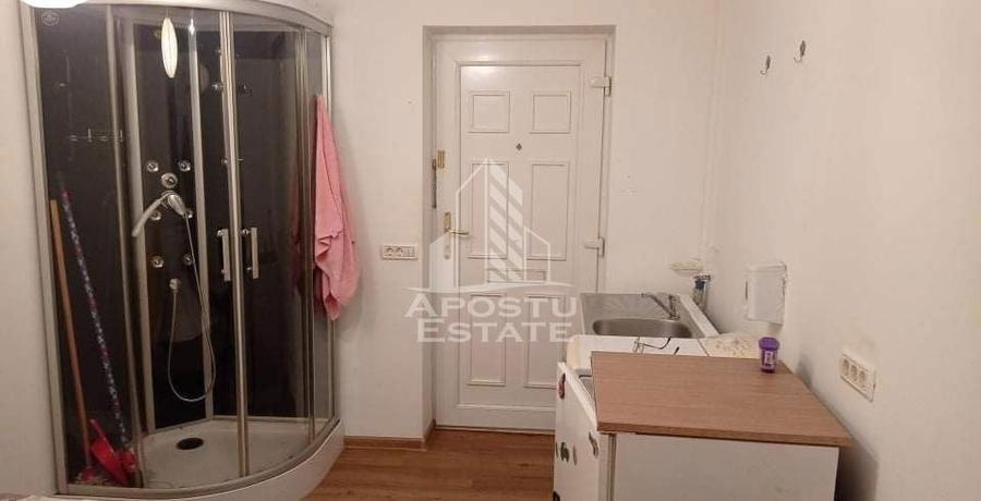 Garsoniera situata in zona Take Ionescu - 2