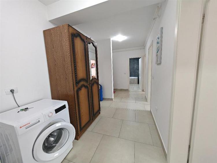 Inchiriem Apartament 2 Camere, Mobilat, Decomandat, Tractorul - 6