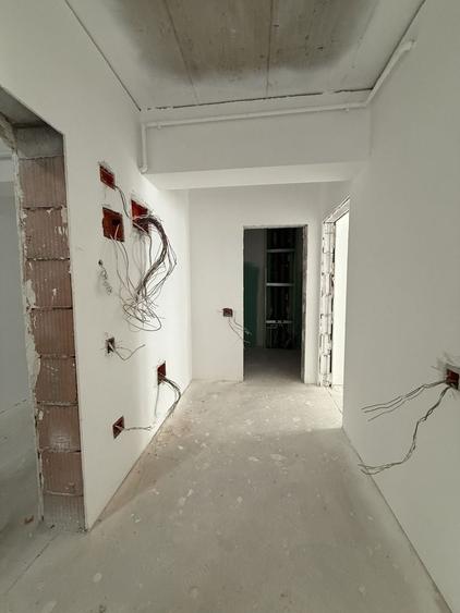 Apartament cu 3 camere decomandat în 1 Decembrie 1918
