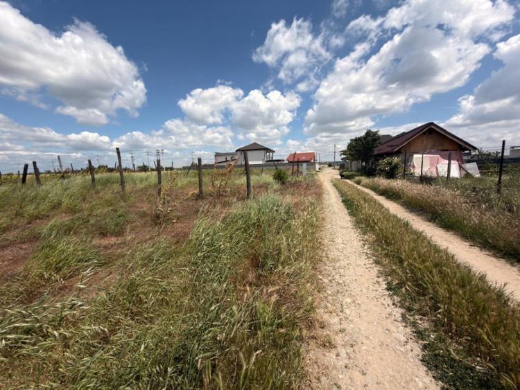 Teren intravilan de vanzare Albe?ti | 670 mp | Deschid - 4