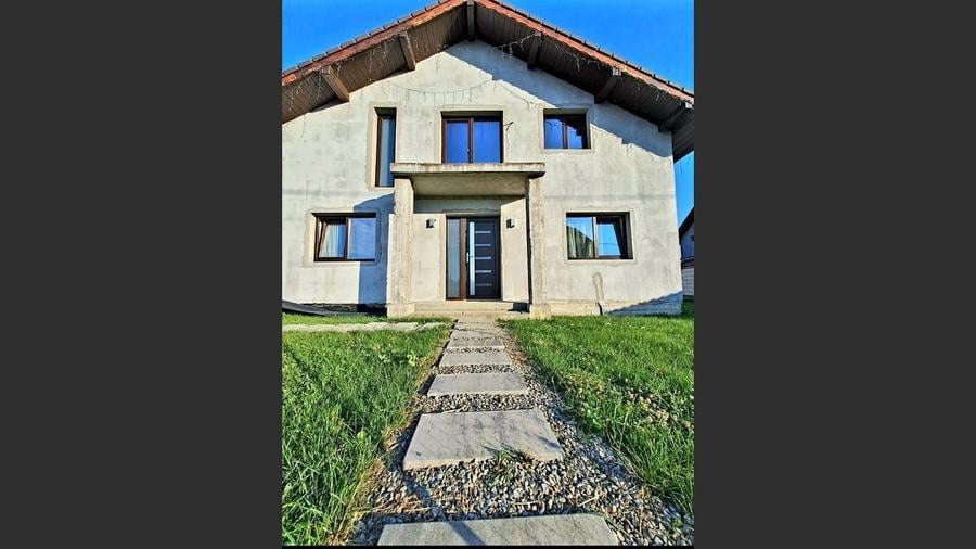 Casă frumoasă 4 camere, Strada Ana Ipatescu, Tg-Jiu - 13