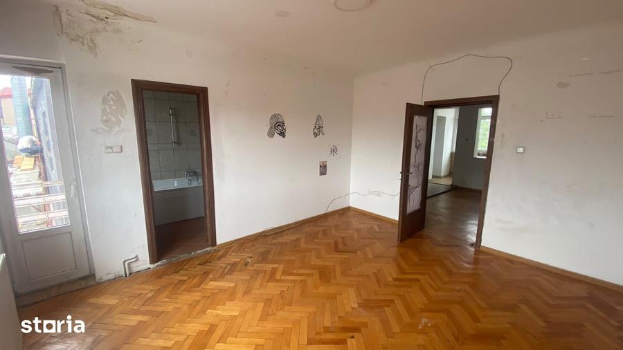 Apartament cu 3 camere în Domenii